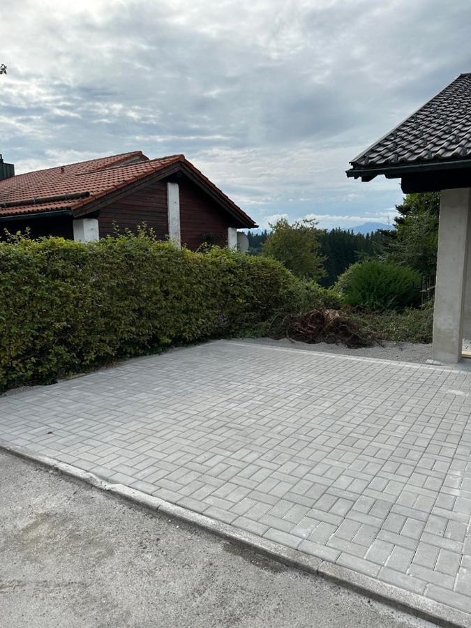 Modernes Mit 180° Bergblick Apartment *